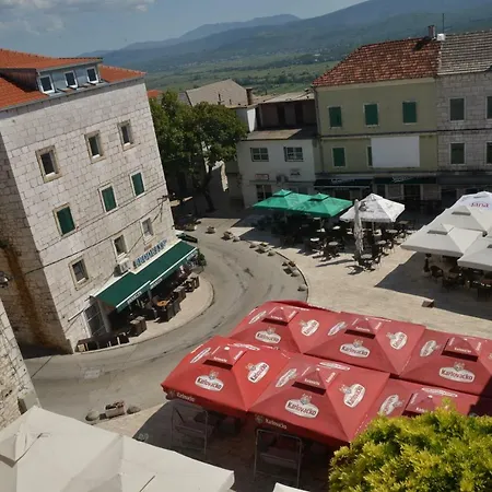 Apartman Olujic *