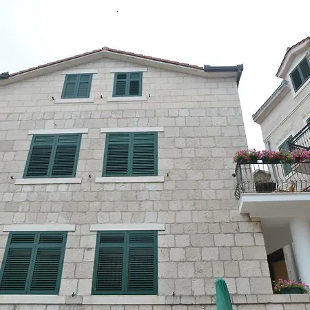 Olujic Apartman