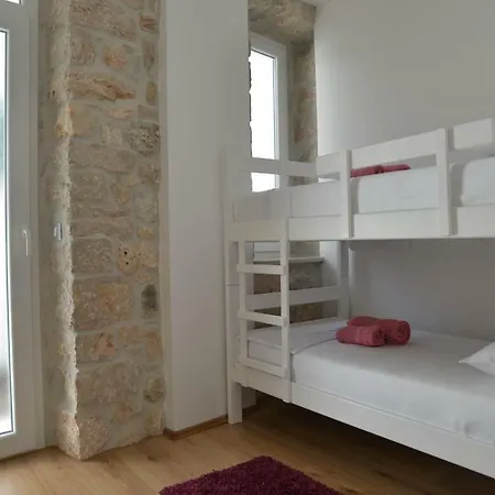 Apartment Olujic *